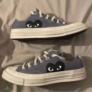 I don’t wear them anymore but they’re in good condition just a couple scuffs.